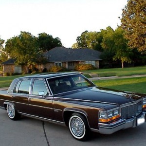 1981 cadillac fleetwood photo