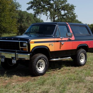 1981 ford bronco photo