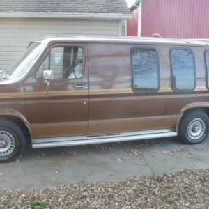 1981 ford e-150 photo