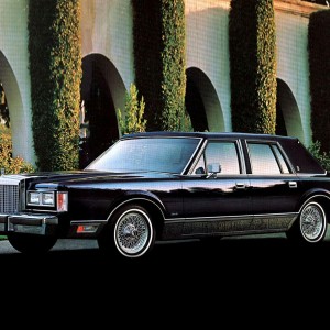 1981 lincoln town-car photo