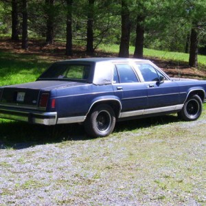 1982 ford ltd photo
