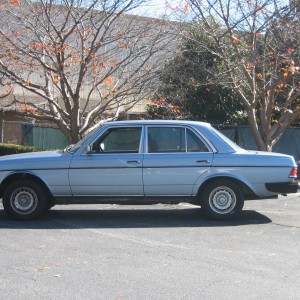 1982 mercedes-benz 300 photo