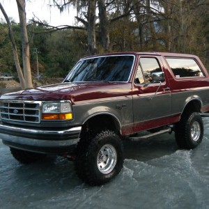 1983 ford bronco photo