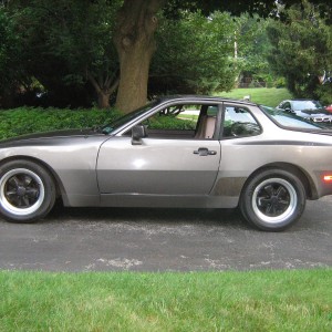 1983 porsche 944 photo