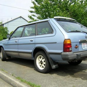 1983 subaru gl photo