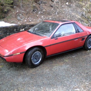 1984 pontiac fiero photo