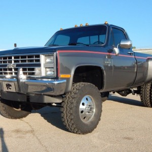 1985 chevrolet ck-pickup photo