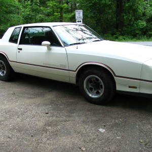 1985 chevrolet monte-carlo photo