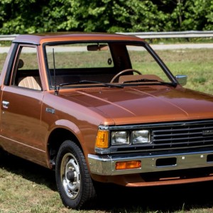 1985 nissan pickup photo