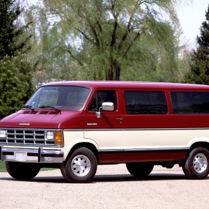 1986 dodge ram-wagon photo