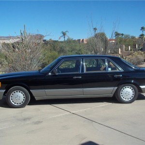 1986 mercedes-benz 560 photo