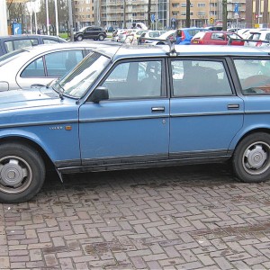 1986 volvo 240-series photo