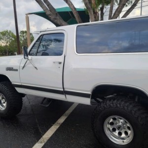 1987 dodge ramcharger-aw-100 photo