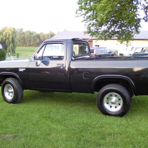 1987 dodge w-series photo