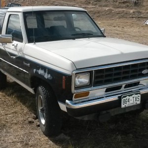 1987 ford bronco-ii photo