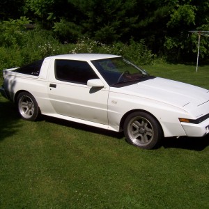 1987 mitsubishi starion photo
