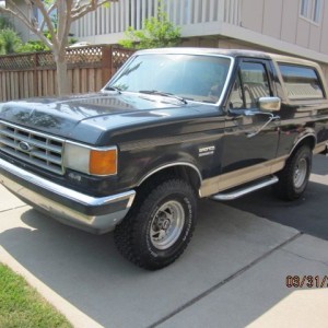 1988 ford bronco-custom-eddie-bauer-xlt photo