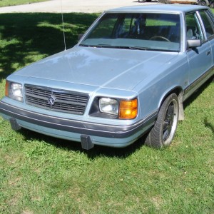 1989 dodge aries photo