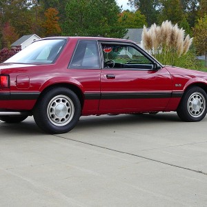 1989 ford mustang photo