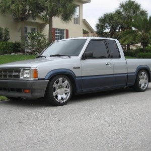 1989 mazda b-series photo