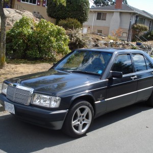 1989 mercedes-benz 190 photo