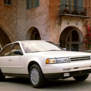 1989 nissan maxima photo