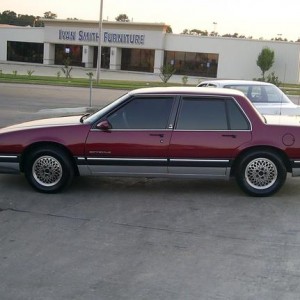 1989 pontiac bonneville photo
