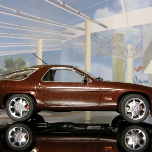 1989 porsche 928 photo