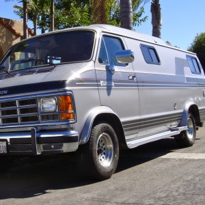 1990 dodge ram-van photo