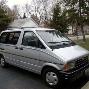 1990 ford aerostar photo