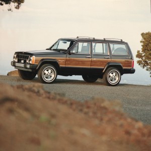 1990 jeep cherokee-laredo photo