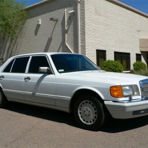 1990 mercedes-benz 420 photo