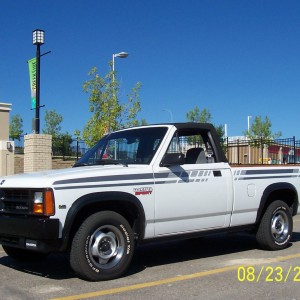 1990 nissan pickup photo