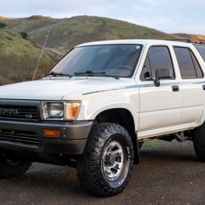 1990 toyota 4runner photo