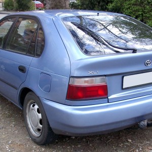 1990 toyota corolla photo