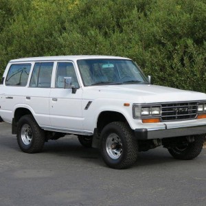 1990 toyota land-cruiser photo