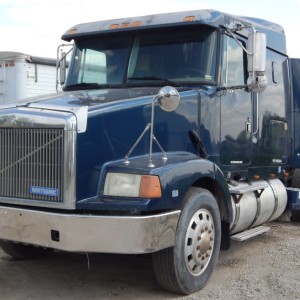 1990 volvo-truck wx photo