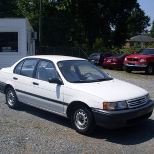 1991 toyota tercel photo
