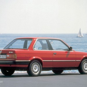 1992 bmw 318is photo
