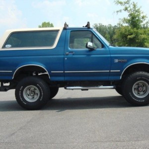 1992 ford bronco photo