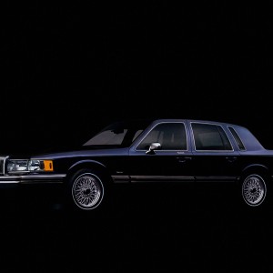 1992 lincoln town-car photo