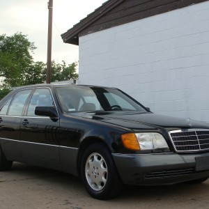 1992 mercedes-benz 400 photo