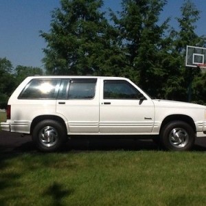 1992 oldsmobile bravada photo