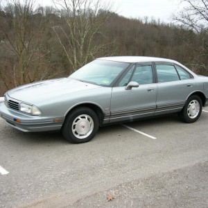 1992 oldsmobile eighty-eight photo