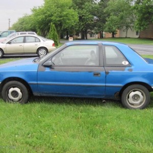 1992 plymouth sundance photo