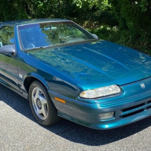 1993 dodge daytona-iroc photo
