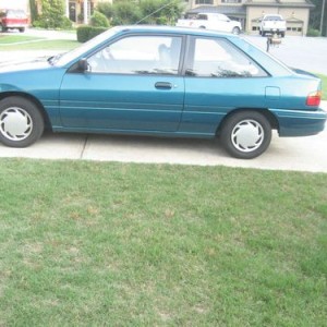 1993 ford escort-lxsport photo