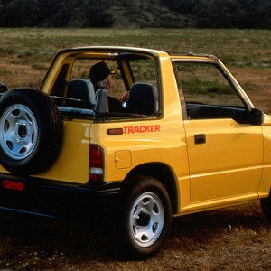 1993 geo tracker photo