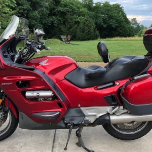 1993 honda st1100 photo