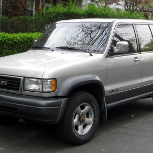 1993 isuzu trooper photo